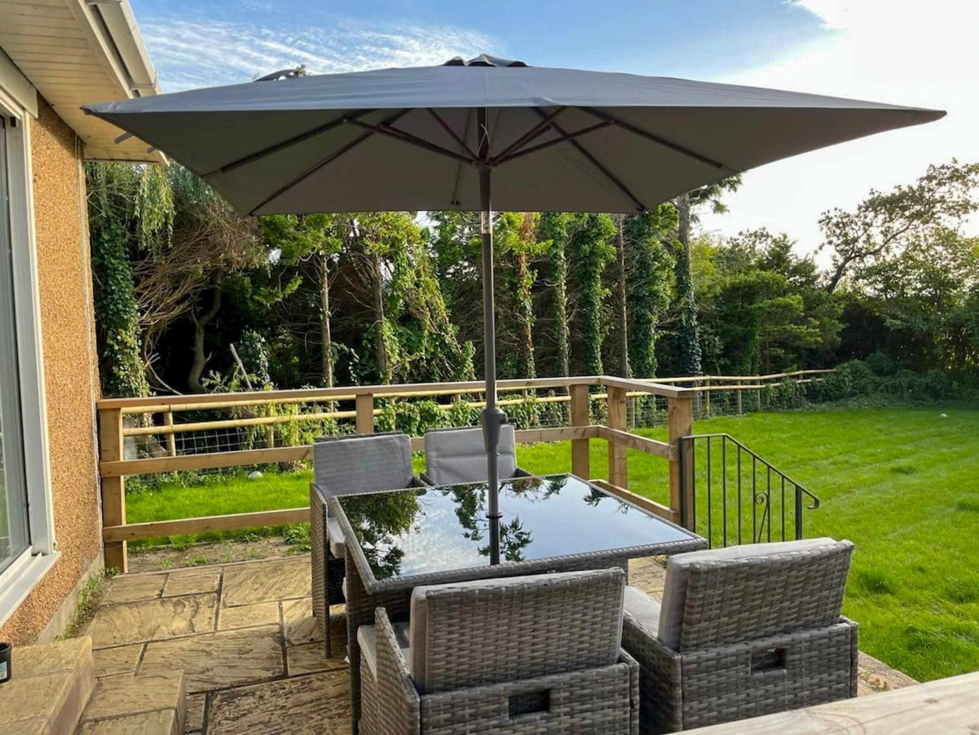 The Lockett Wonderful Large Bungalow Plympton, Plymouth Free Parking By Staystaycations Eksteriør billede